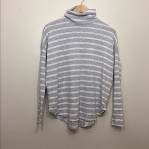 Aerie turtleneck